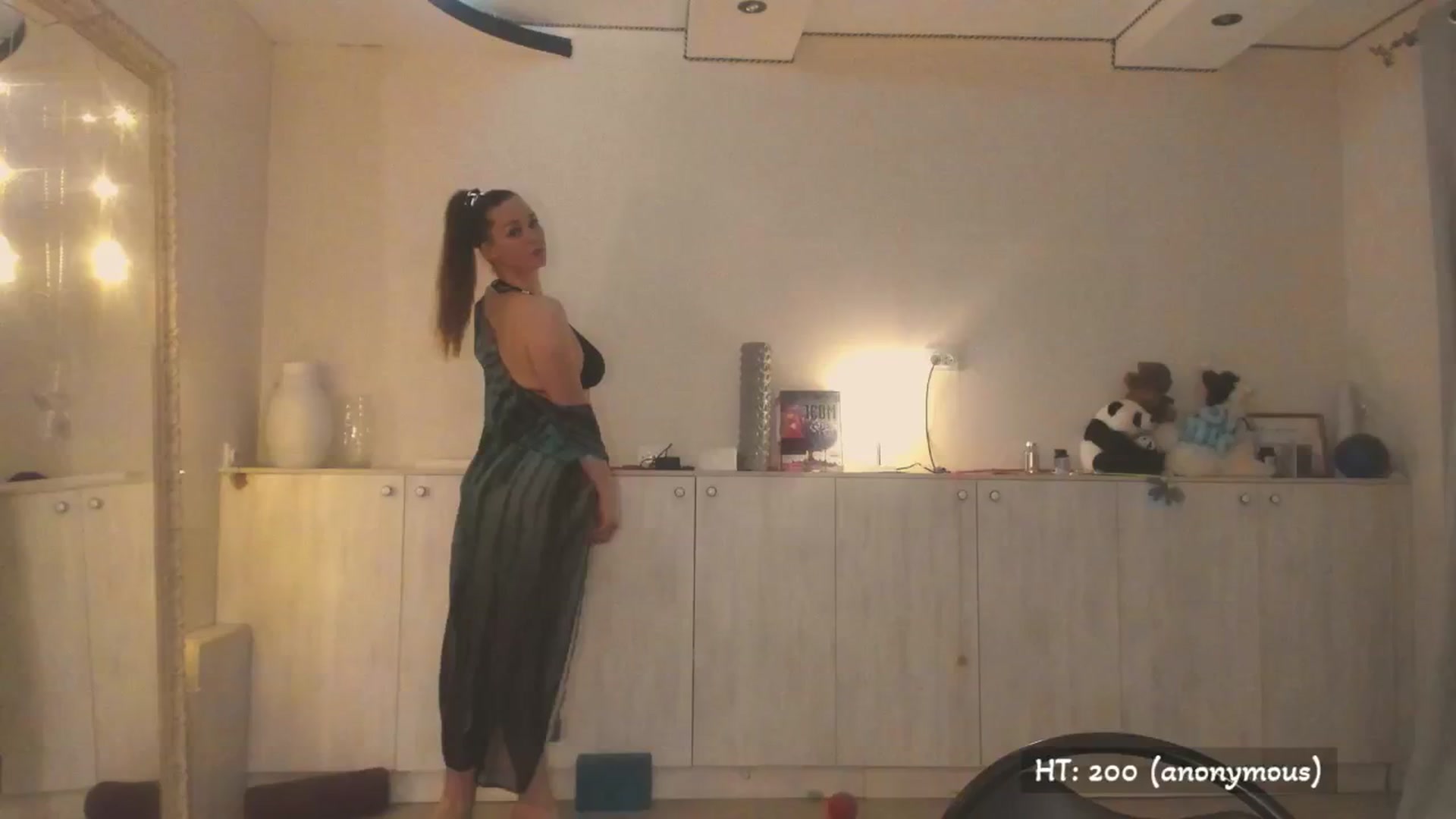 Gallery image thumbnail from Hot_Bun's myfreecams stream on, 06/21/2025, 01:10 image 10 of 20