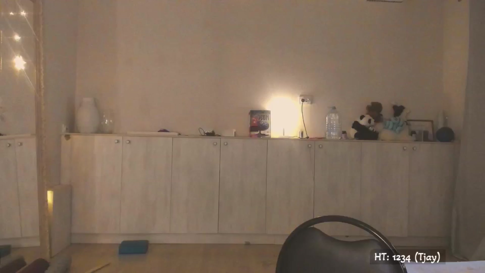 Gallery image thumbnail from Hot_Bun's myfreecams stream on, 06/22/2025, 02:24 image 9 of 20