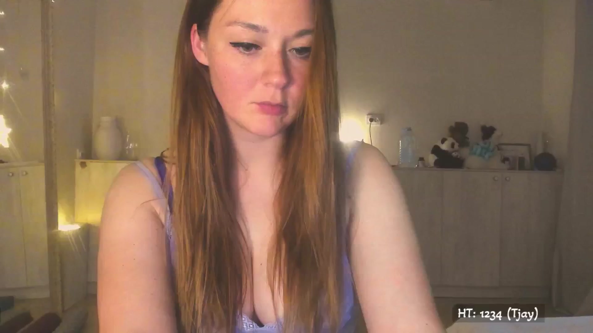 Gallery image thumbnail from Hot_Bun's myfreecams stream on, 06/22/2025, 02:24 image 4 of 20