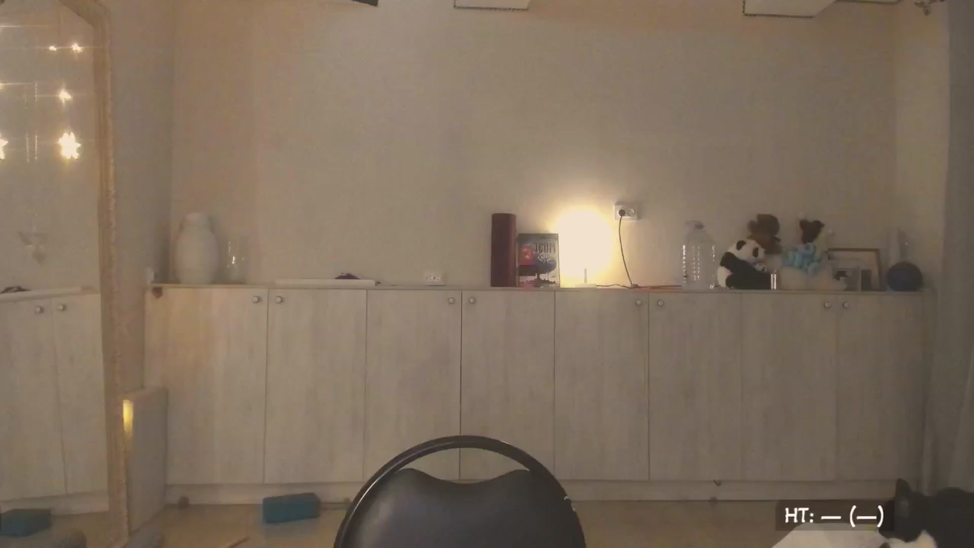 Gallery image thumbnail from Hot_Bun's myfreecams stream on, 06/22/2025, 23:34 image 14 of 20