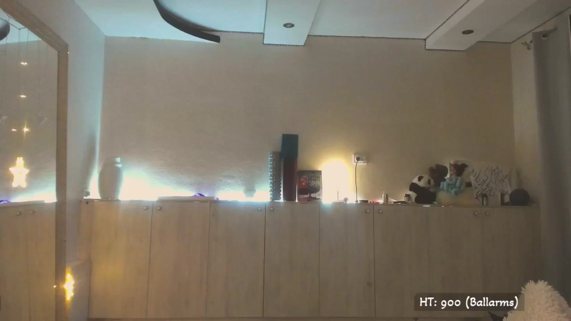 Gallery image thumbnail from Hot_Bun's myfreecams stream on, 06/27/2025, 01:47 image 11 of 20