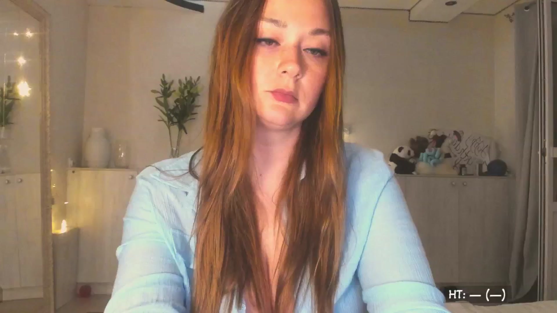 Gallery image thumbnail from Hot_Bun's myfreecams stream on, 06/28/2025, 24:01 image 2 of 20