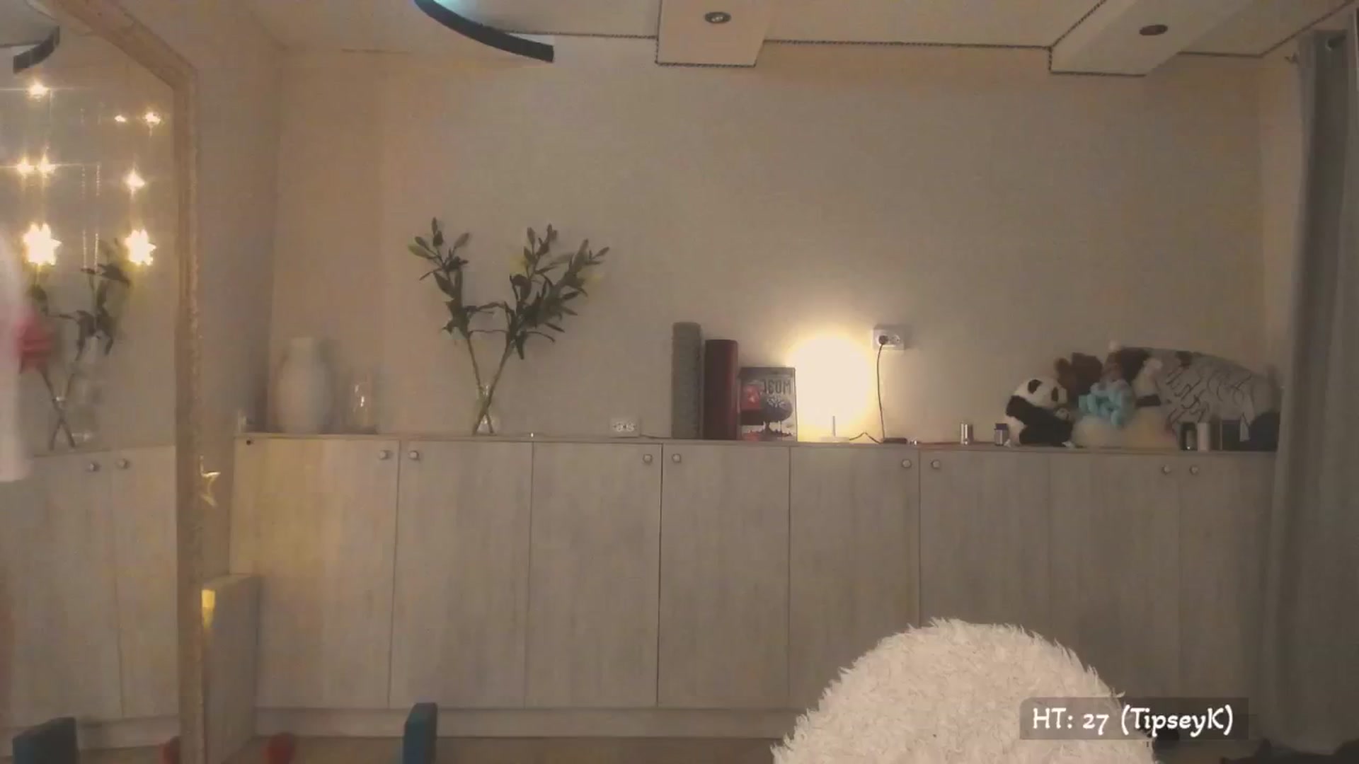Gallery image thumbnail from Hot_Bun's myfreecams stream on, 06/28/2025, 23:40 image 8 of 20