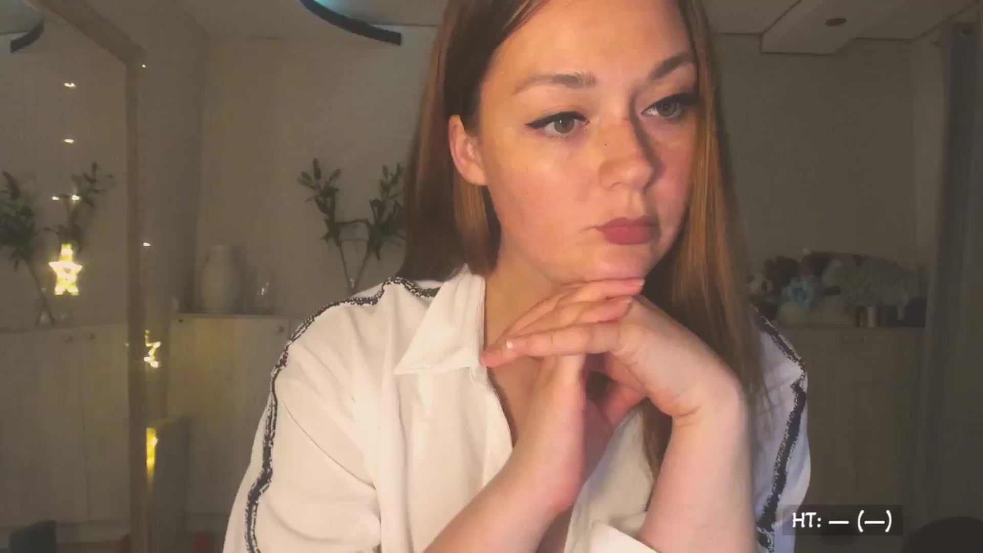 Gallery image thumbnail from Hot_Bun's myfreecams stream on, 06/28/2025, 23:40 image 3 of 20