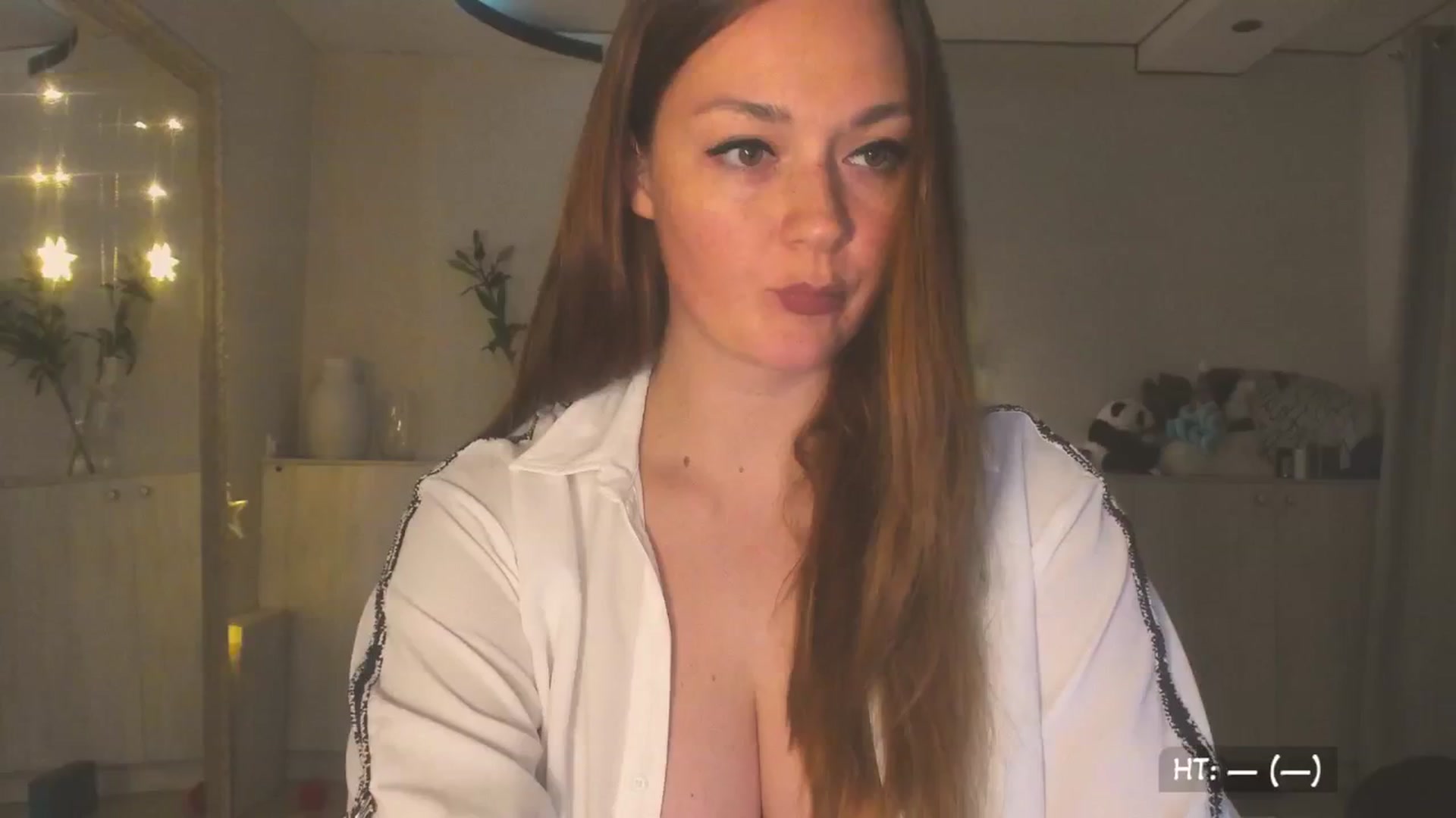 Gallery image thumbnail from Hot_Bun's myfreecams stream on, 06/28/2025, 23:40 image 1 of 20