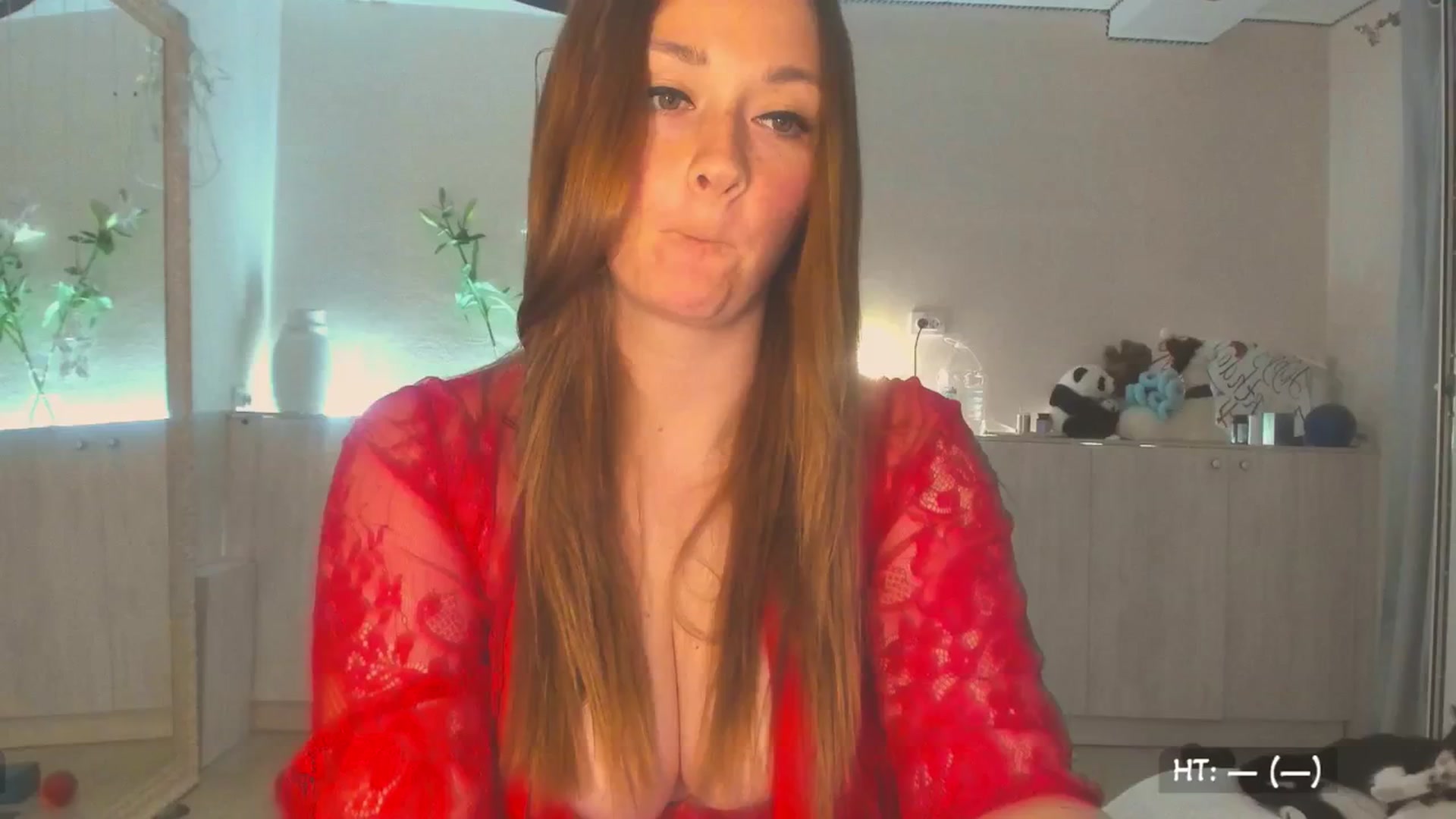 Gallery image thumbnail from Hot_Bun's myfreecams stream on, 06/30/2025, 01:23 image 12 of 20