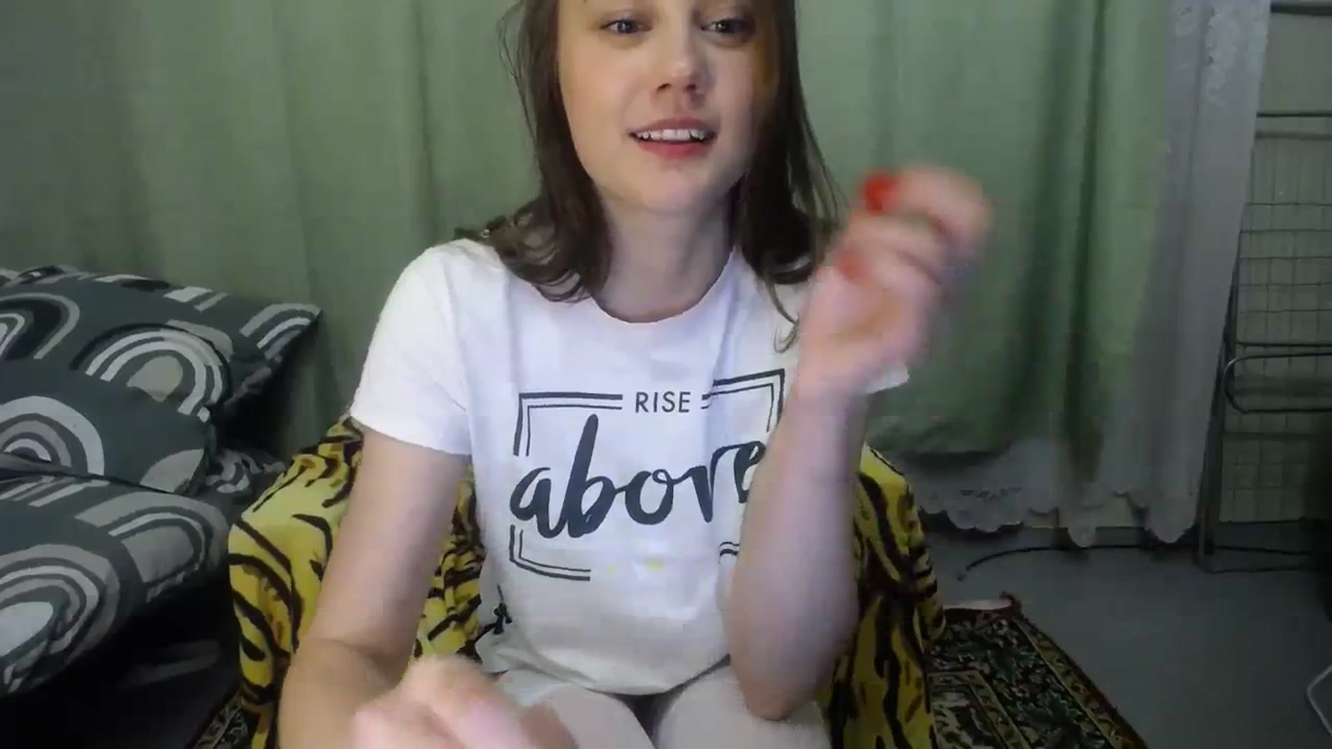Gallery image thumbnail from Hot_Ellie's myfreecams stream on, 09/12/2023, 24:34 image 12 of 20