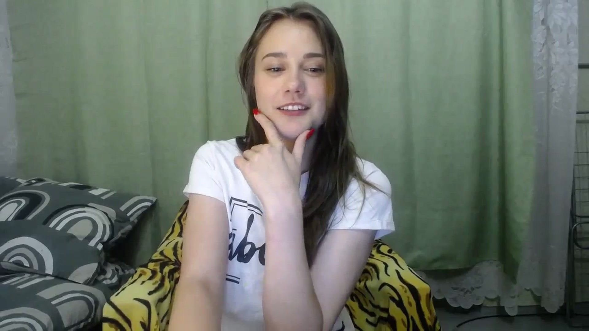 Gallery image thumbnail from Hot_Ellie's myfreecams stream on, 09/12/2023, 24:34 image 6 of 20