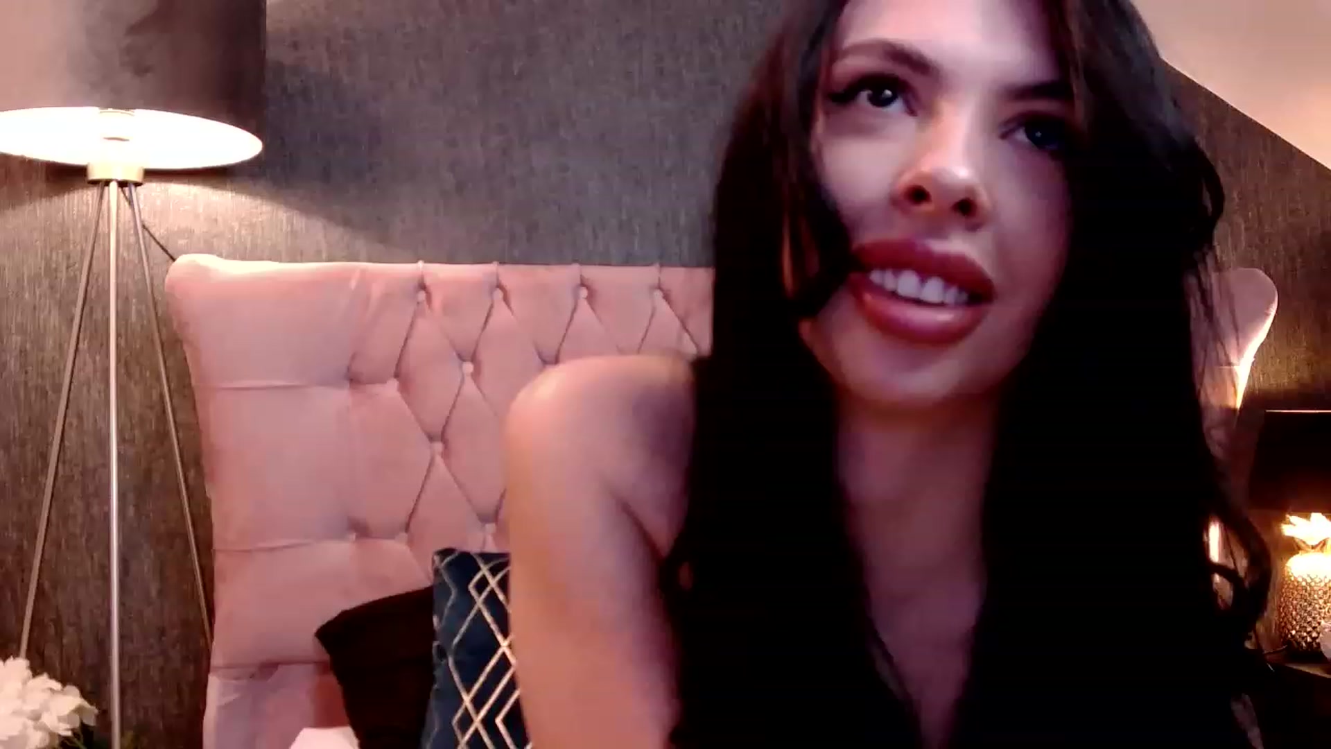 Gallery image thumbnail from Hot_Madness_'s myfreecams stream on, 01/16/2023, 07:49 image 19 of 20