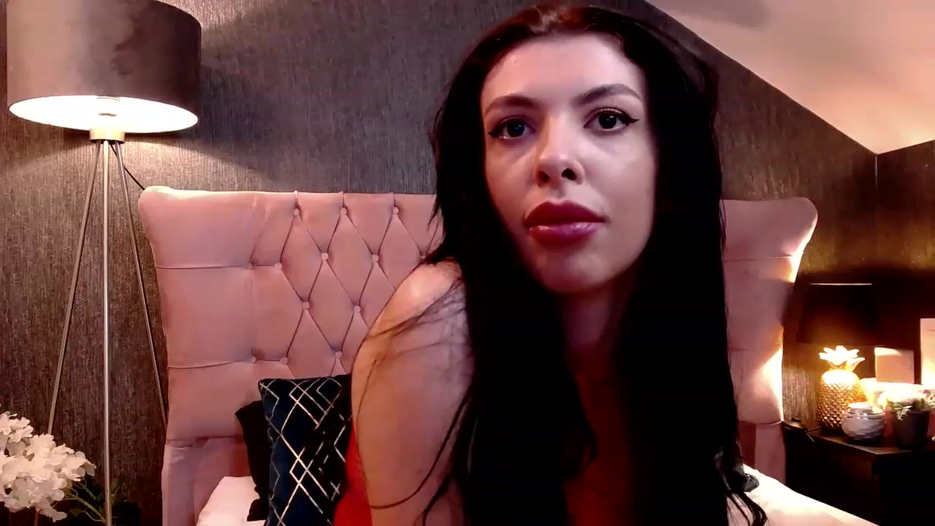 Gallery image thumbnail from Hot_Madness_'s myfreecams stream on, 01/16/2023, 11:44 image 5 of 20