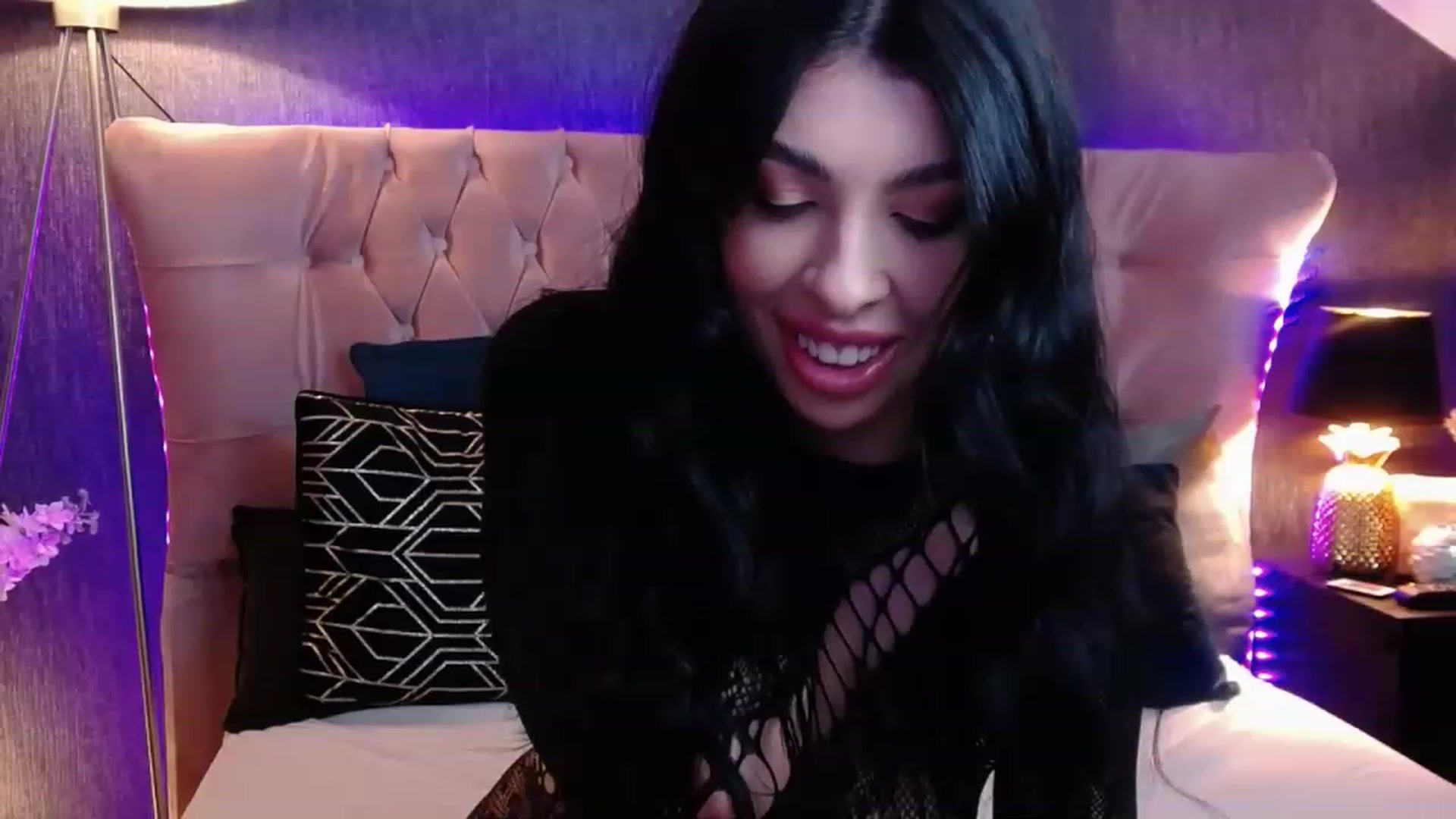 Gallery image thumbnail from Hot_Madness_'s myfreecams stream on, 03/11/2023, 16:52 image 6 of 20
