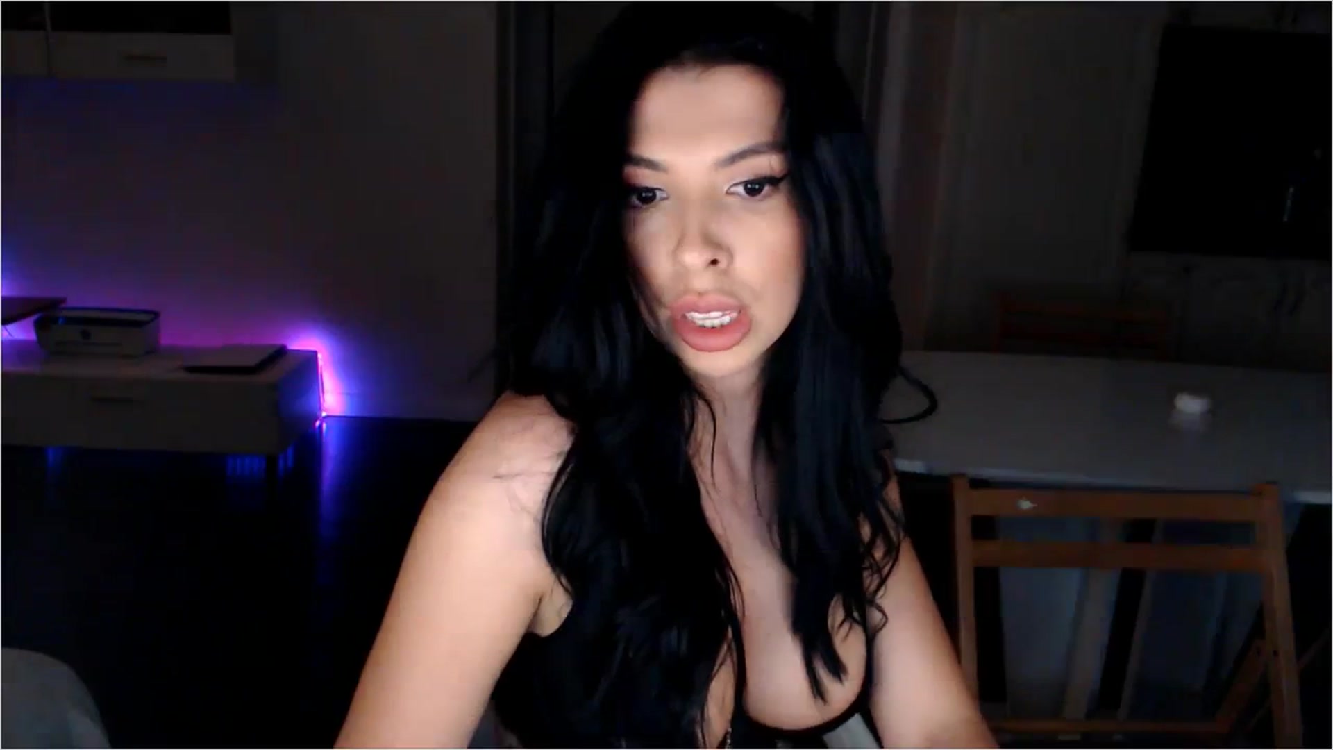 Gallery image thumbnail from Hot_Madness_'s myfreecams stream on, 09/25/2023, 19:25 image 15 of 20