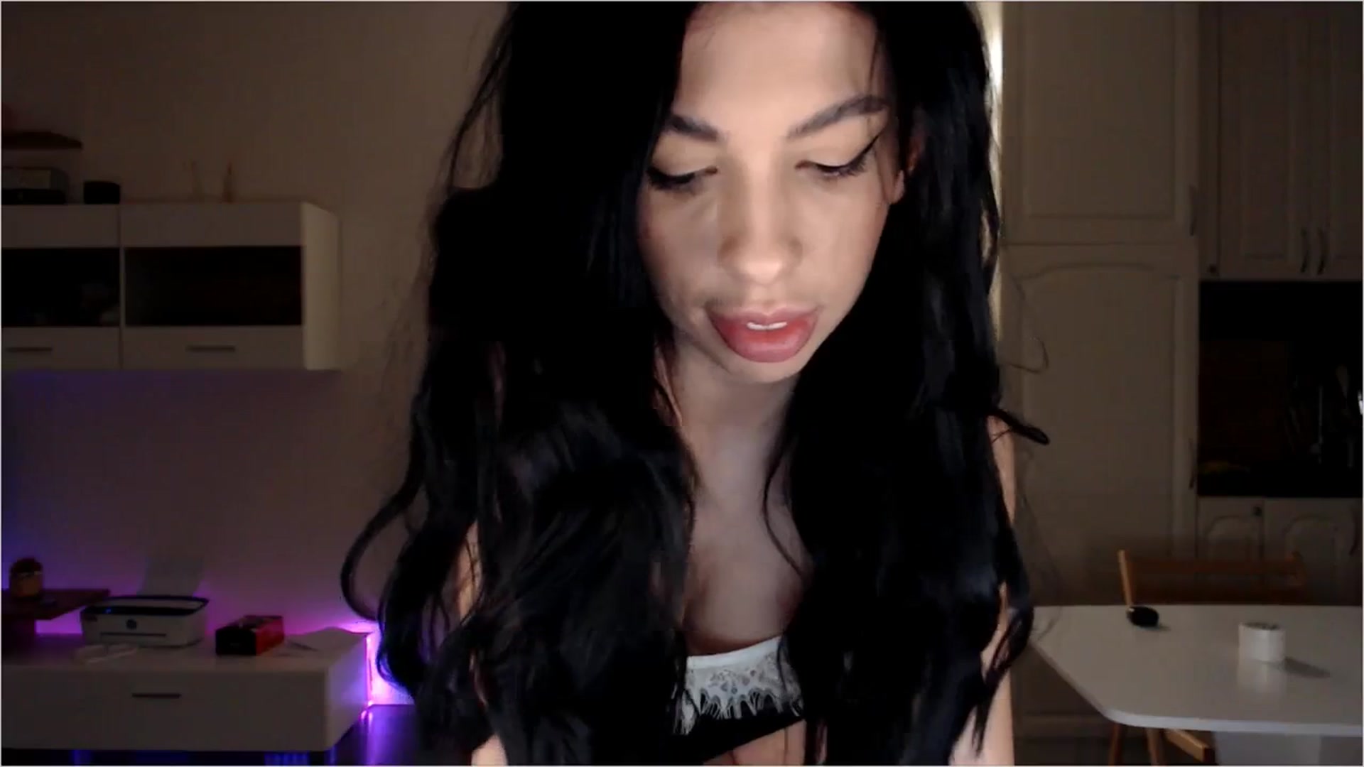 Gallery image thumbnail from Hot_Madness_'s myfreecams stream on, 11/30/2023, 16:47 image 6 of 20