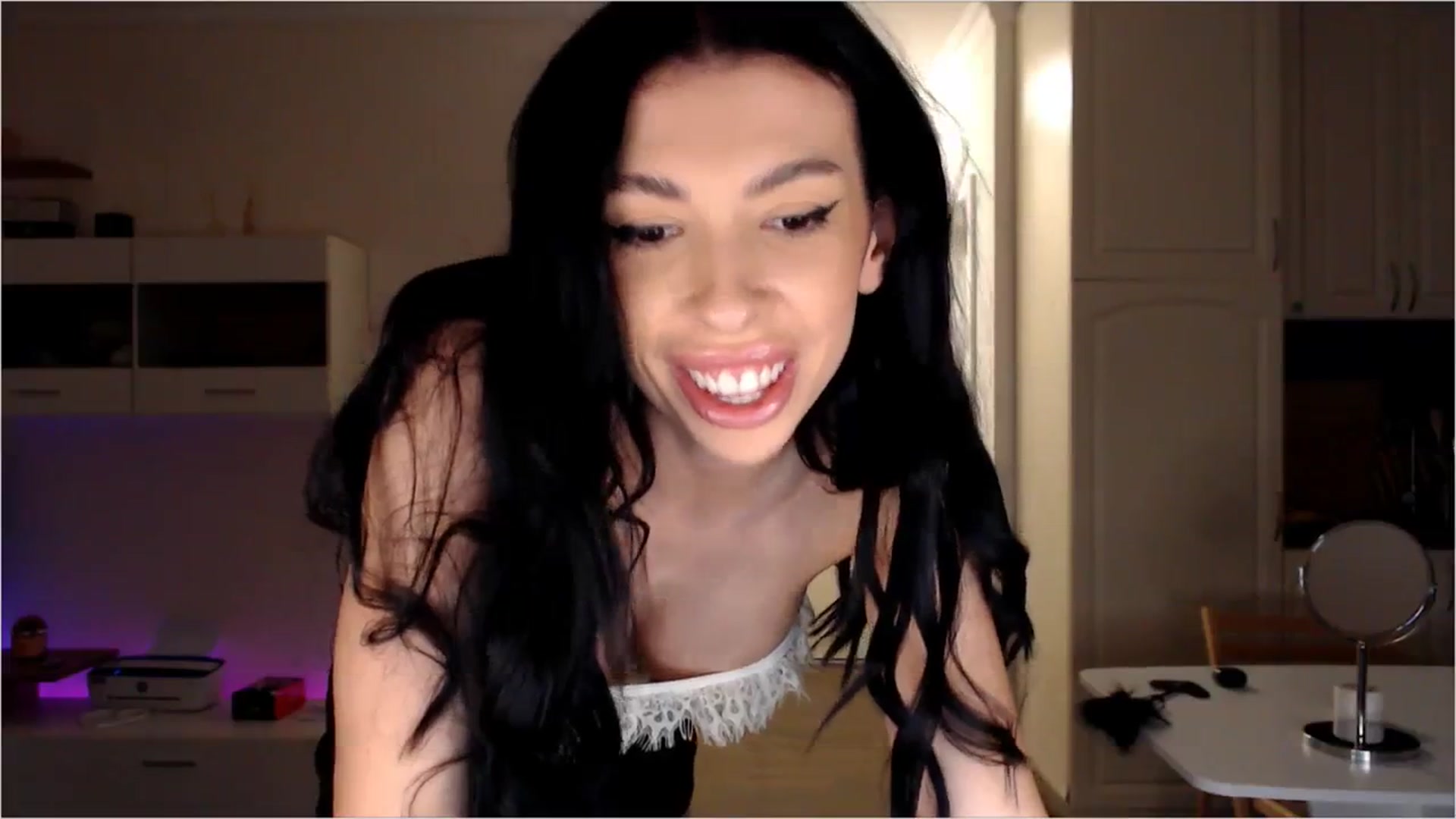 Gallery image thumbnail from Hot_Madness_'s myfreecams stream on, 11/30/2023, 18:01 image 15 of 20