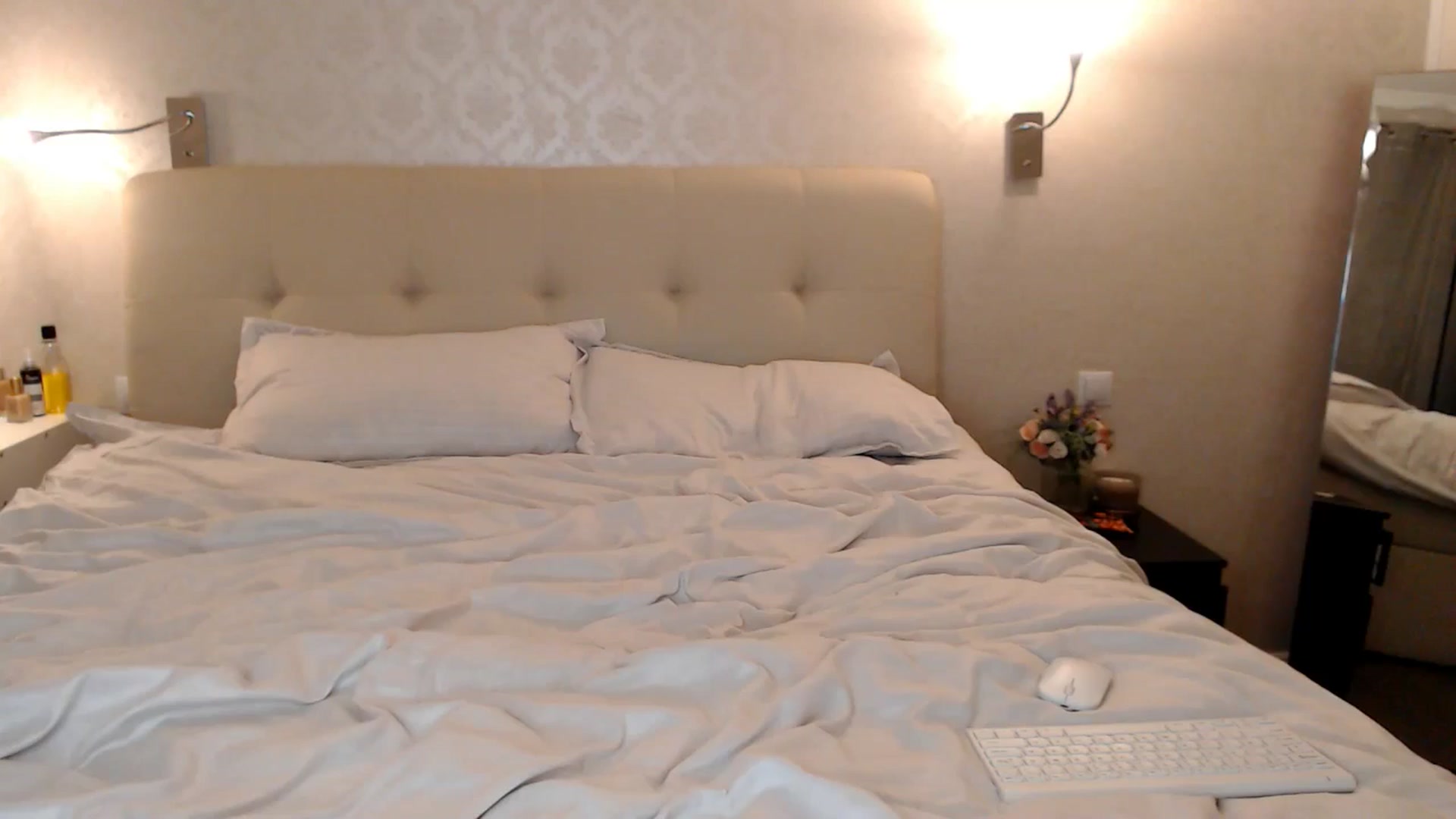 Gallery image thumbnail from Hot_Madness_'s myfreecams stream on, 05/03/2024, 18:43 image 1 of 20