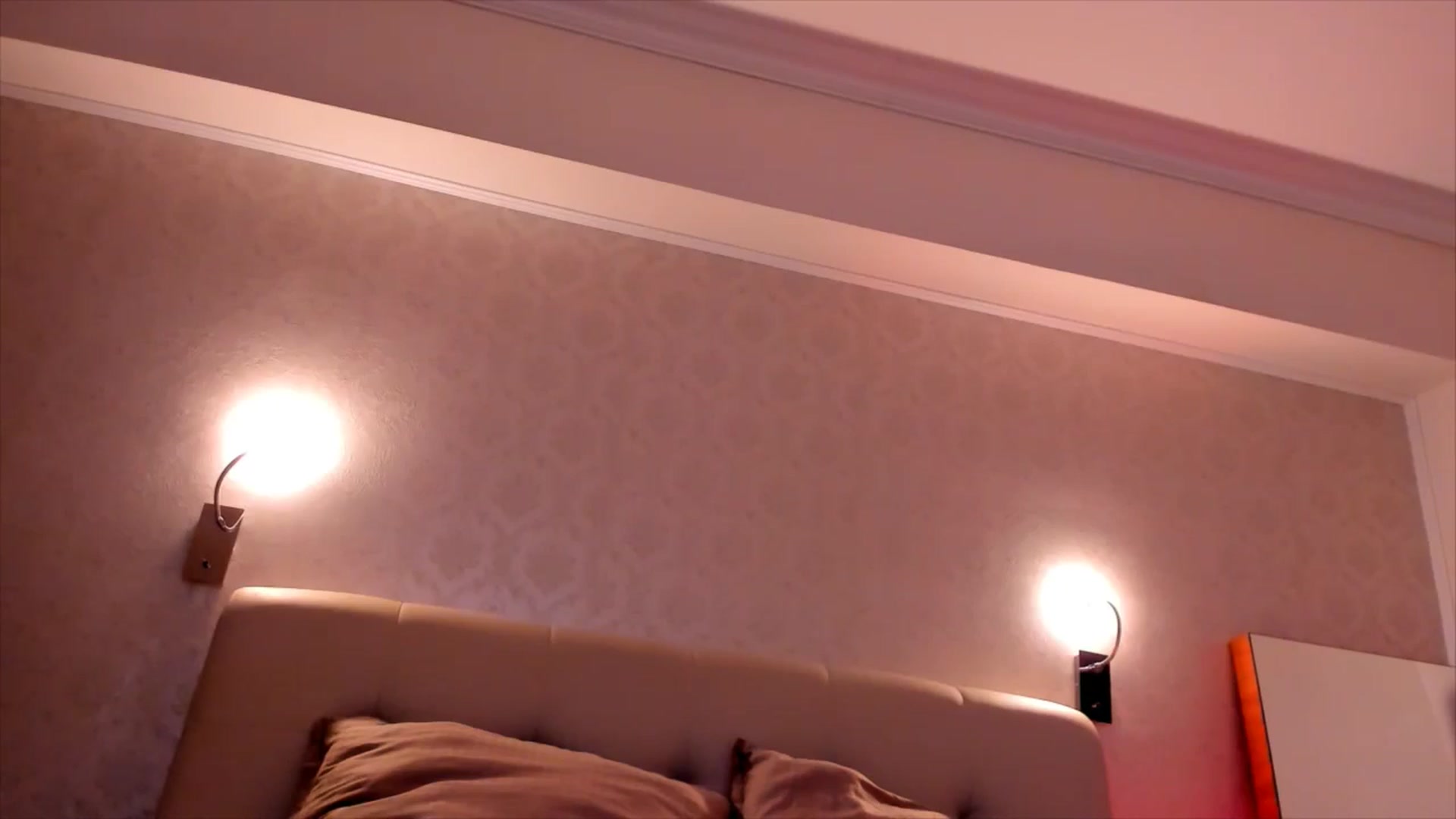 Gallery image thumbnail from Hot_Madness_'s myfreecams stream on, 11/17/2024, 19:11 image 8 of 20