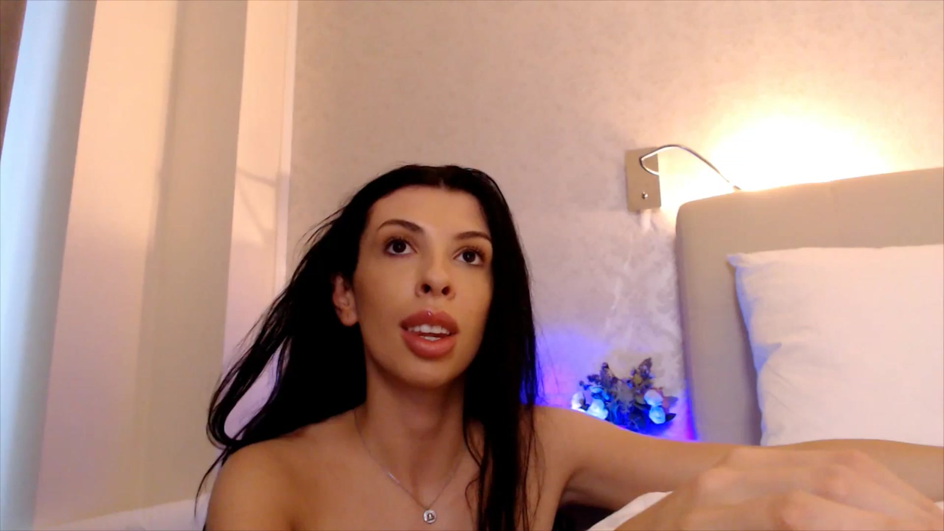 Gallery image thumbnail from Hot_Madness_'s myfreecams stream on, 06/03/2025, 18:11 image 14 of 20