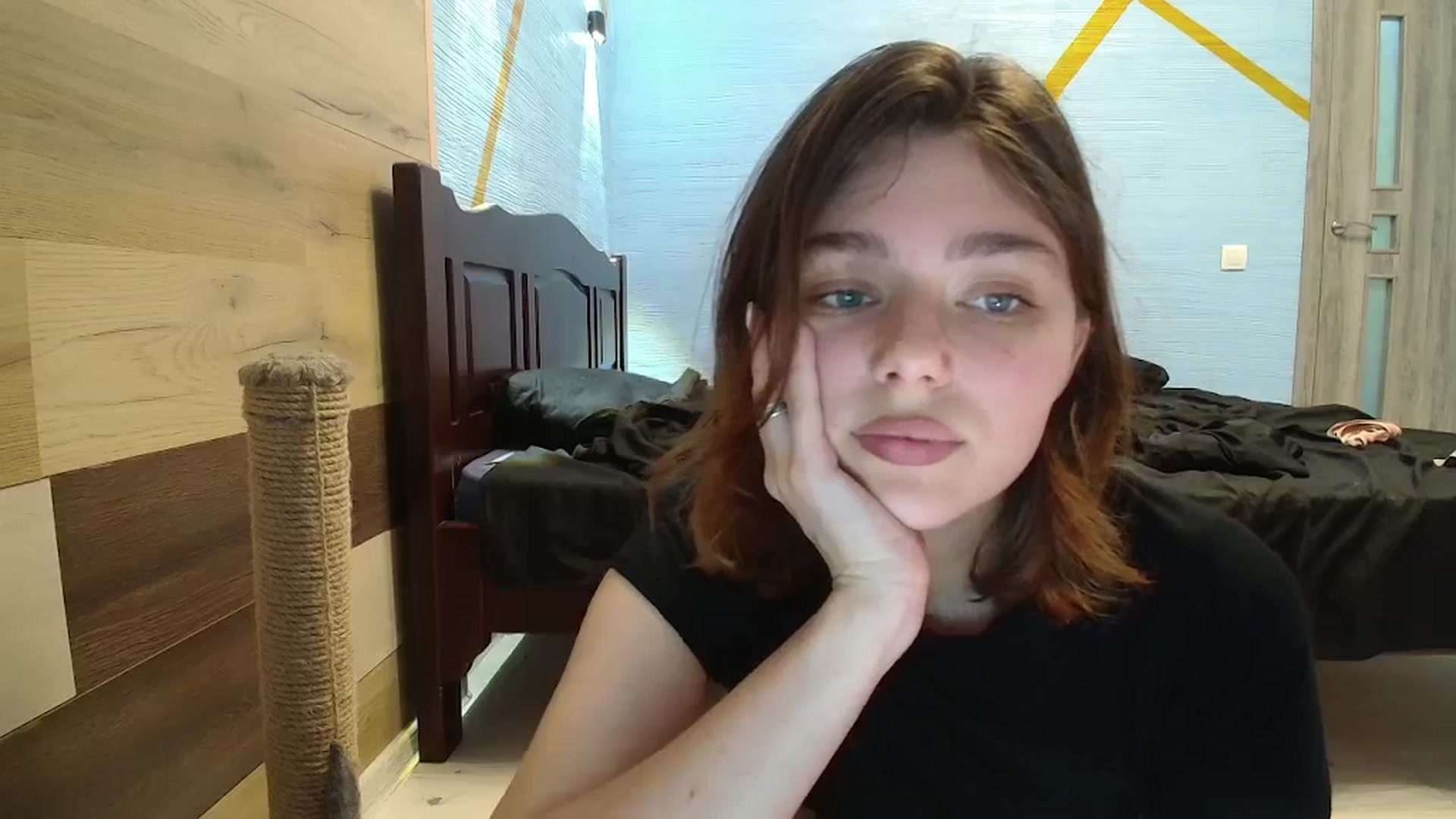 Gallery image thumbnail from Hot_Weells's myfreecams stream on, 09/14/2025, 18:00 image 16 of 20