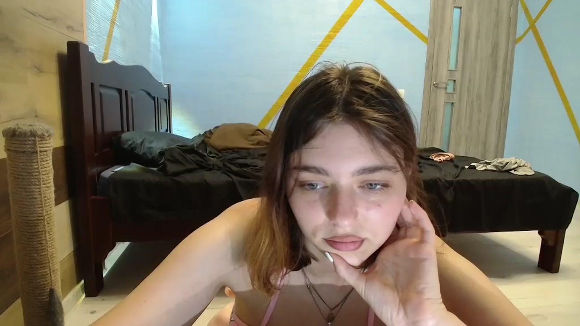 Gallery image thumbnail from Hot_Weells's myfreecams stream on, 09/14/2025, 18:25 image 19 of 20