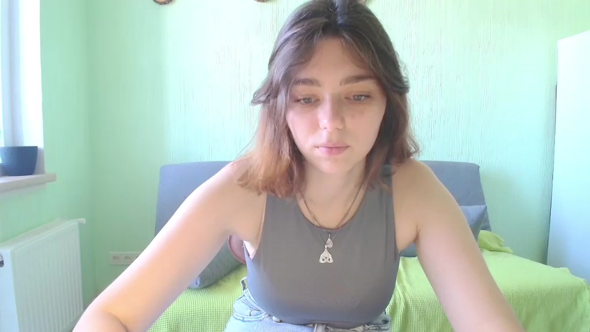 Gallery image thumbnail from Hot_Weells's myfreecams stream on, 09/16/2025, 13:01 image 1 of 20