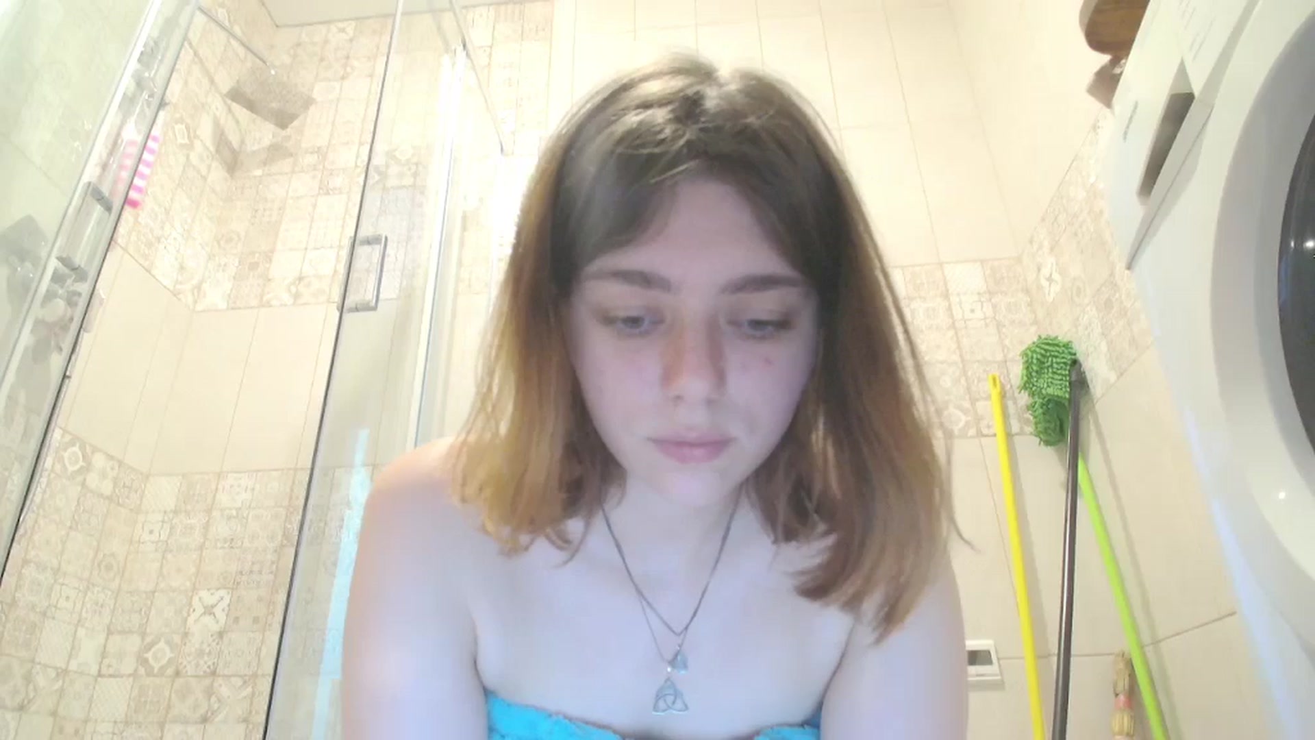 Gallery image thumbnail from Hot_Weells's myfreecams stream on, 09/16/2025, 13:37 image 1 of 20