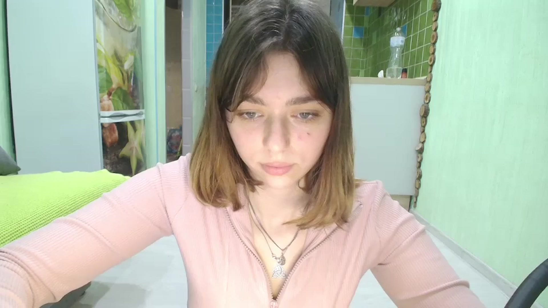 Gallery image thumbnail from Hot_Weells's myfreecams stream on, 09/19/2025, 18:32 image 16 of 20
