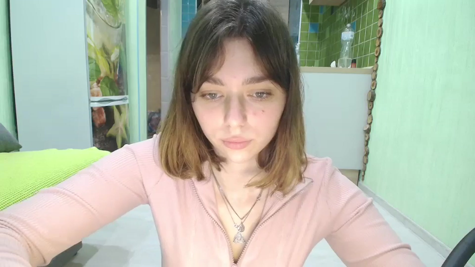 Gallery image thumbnail from Hot_Weells's myfreecams stream on, 09/19/2025, 18:32 image 15 of 20