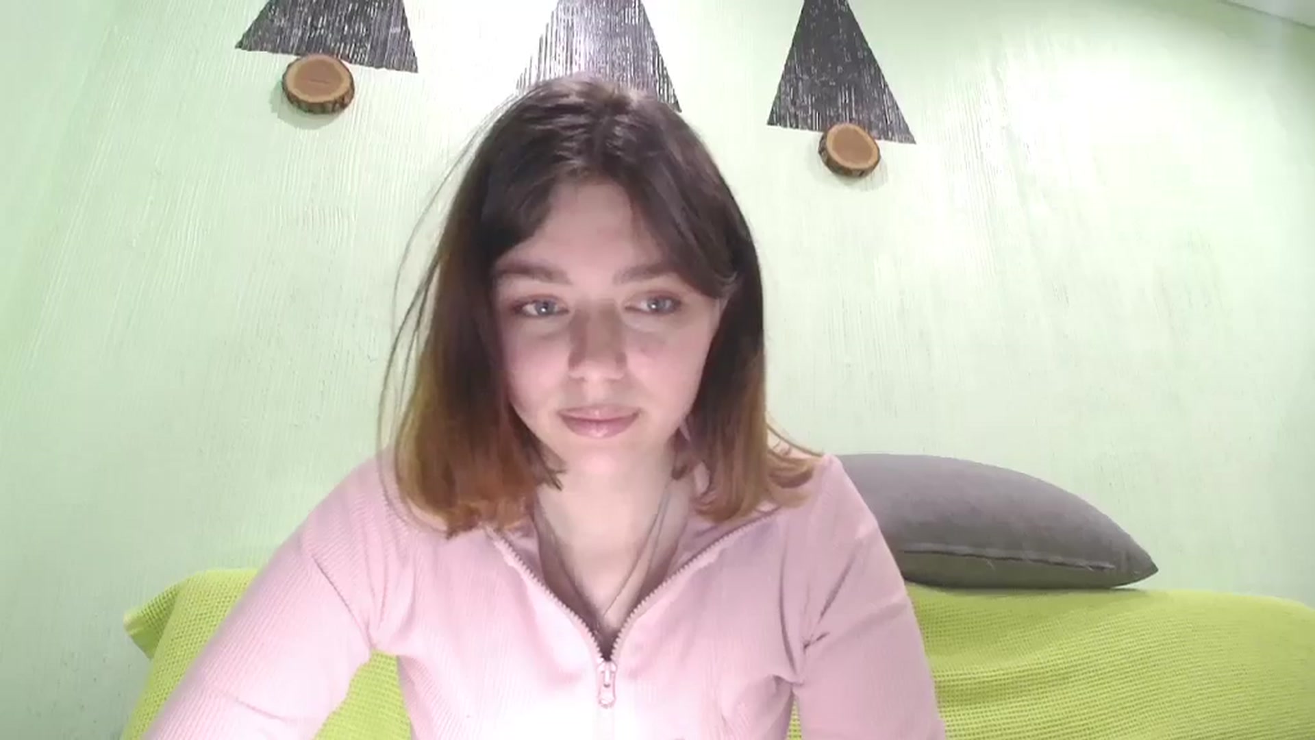Gallery image thumbnail from Hot_Weells's myfreecams stream on, 09/19/2025, 19:22 image 2 of 20