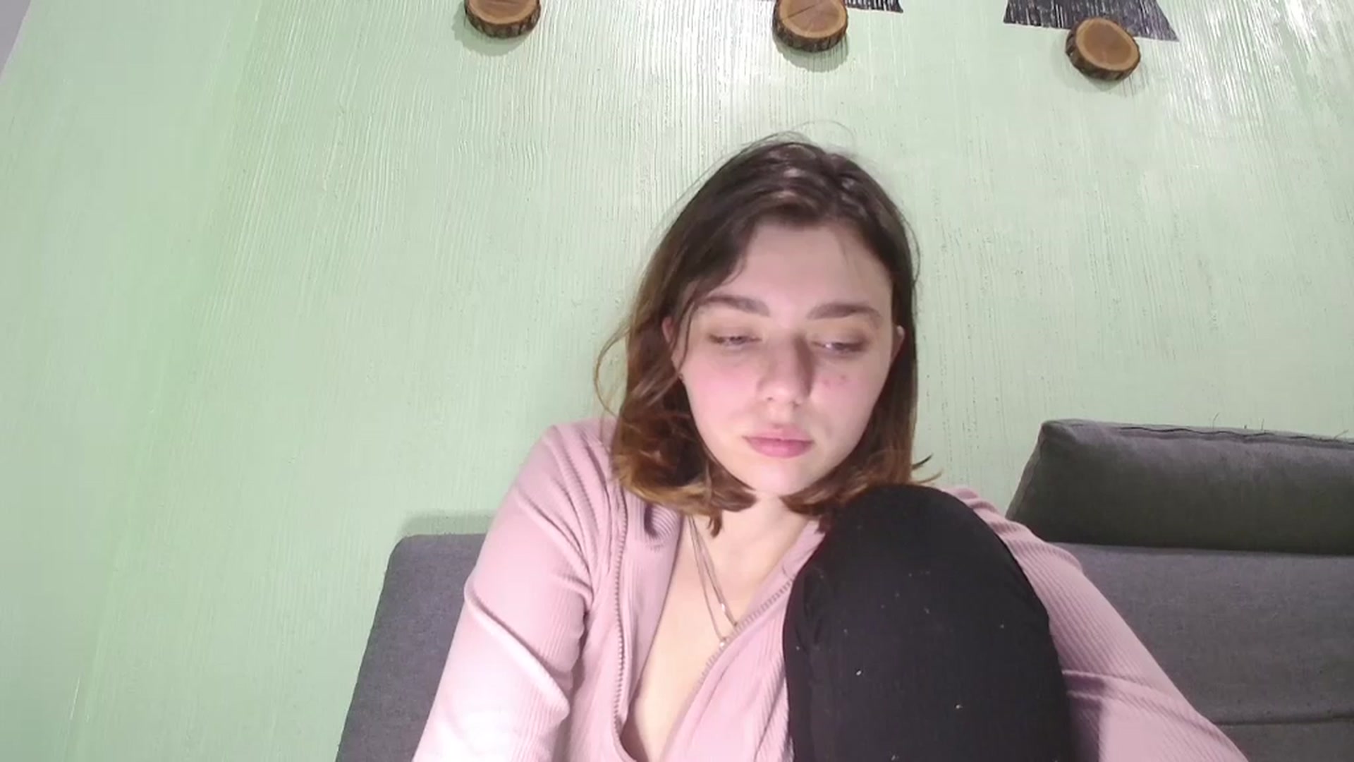 Gallery image thumbnail from Hot_Weells's myfreecams stream on, 09/19/2025, 22:58 image 20 of 20
