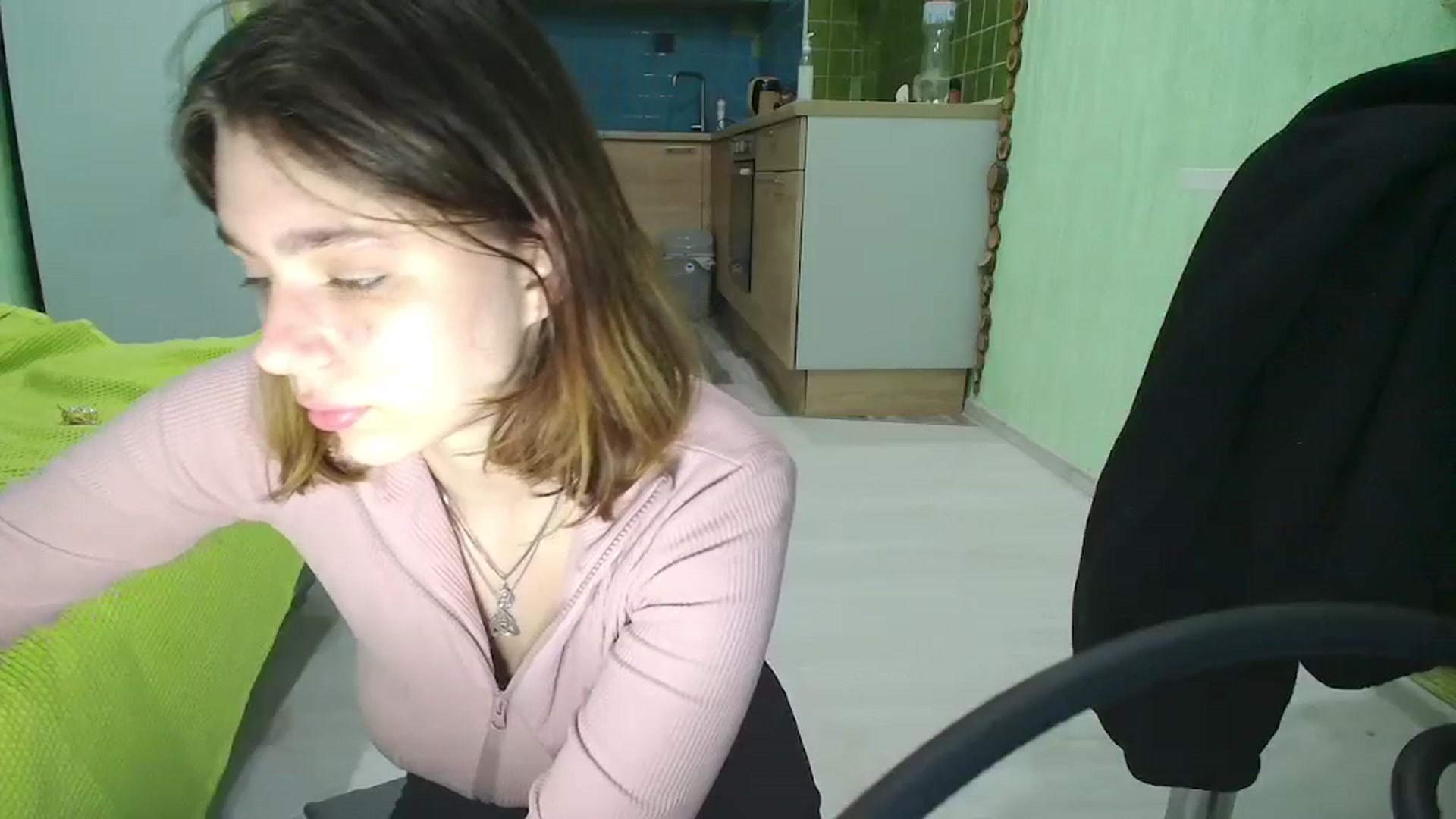 Gallery image thumbnail from Hot_Weells's myfreecams stream on, 09/19/2025, 23:58 image 16 of 20