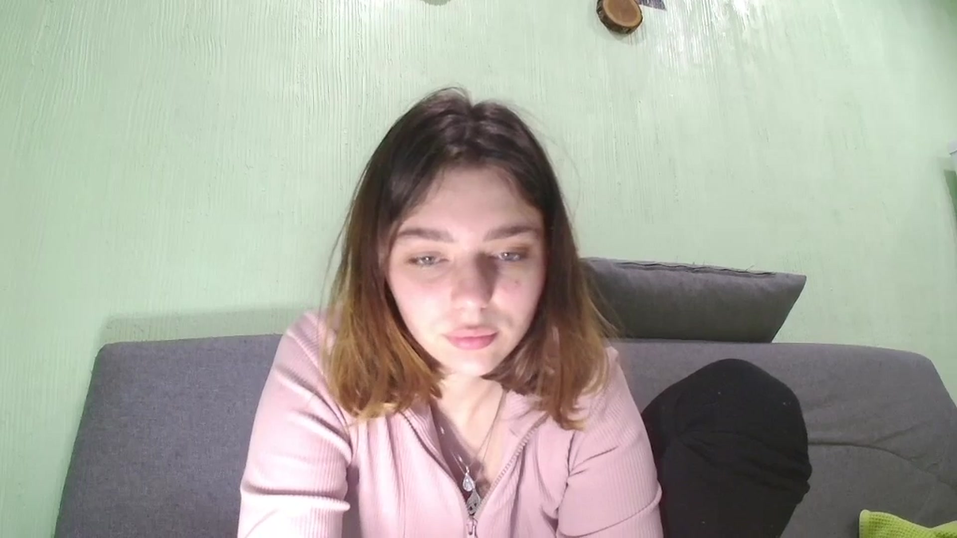 Gallery image thumbnail from Hot_Weells's myfreecams stream on, 09/19/2025, 23:58 image 2 of 20