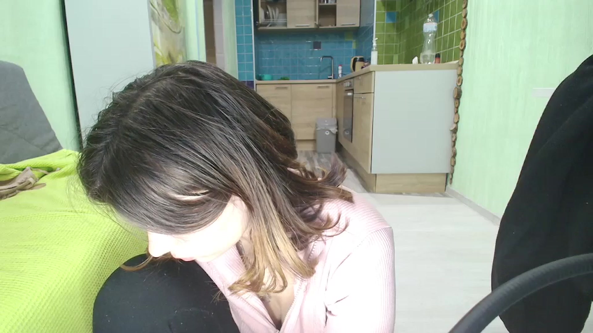 Gallery image thumbnail from Hot_Weells's myfreecams stream on, 09/19/2025, 23:58 image 8 of 20