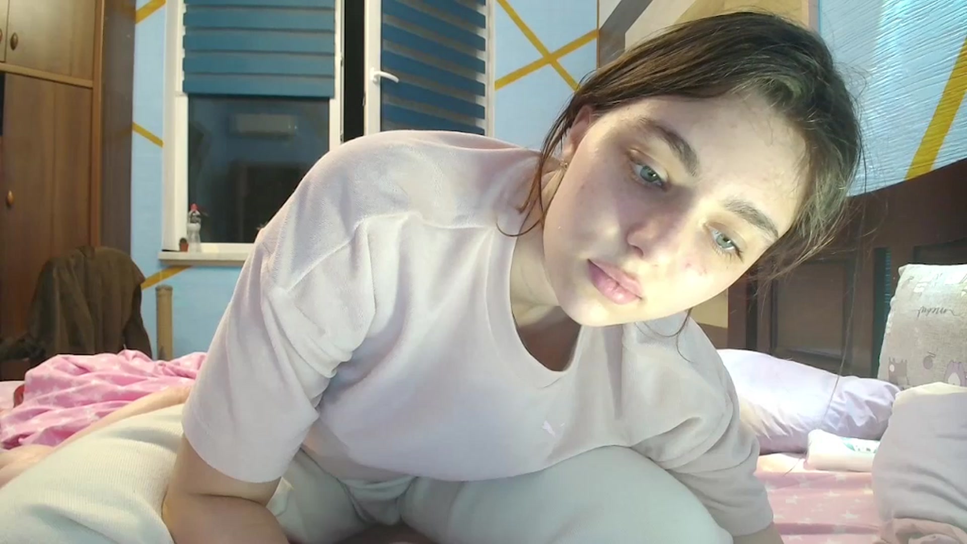 Gallery image thumbnail from Hot_Weells's myfreecams stream on, 09/24/2025, 17:27 image 19 of 20