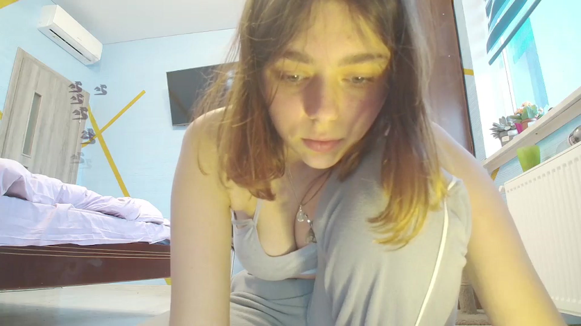 Gallery image thumbnail from Hot_Weells's myfreecams stream on, 10/13/2025, 14:58 image 8 of 20