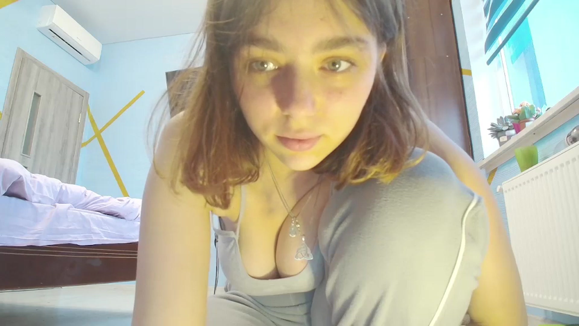 Gallery image thumbnail from Hot_Weells's myfreecams stream on, 10/13/2025, 14:58 image 9 of 20
