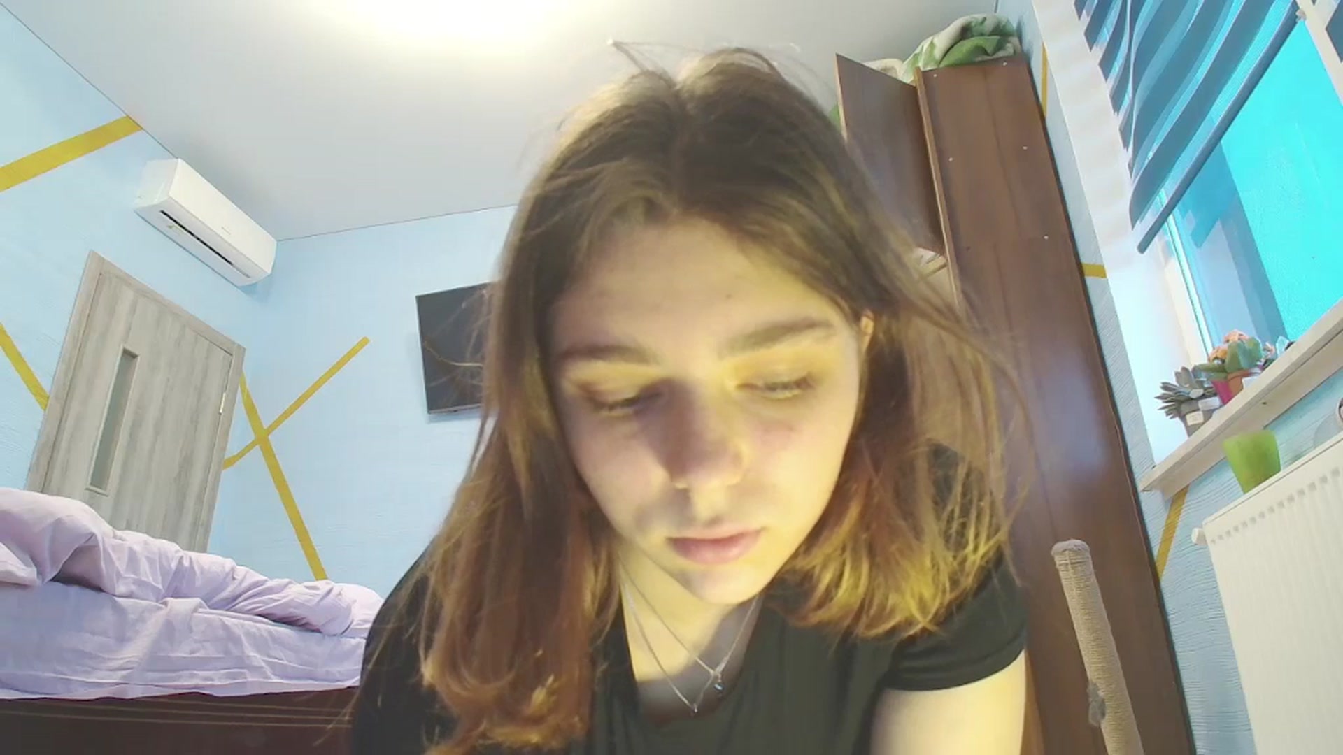Gallery image thumbnail from Hot_Weells's myfreecams stream on, 10/13/2025, 15:16 image 6 of 20