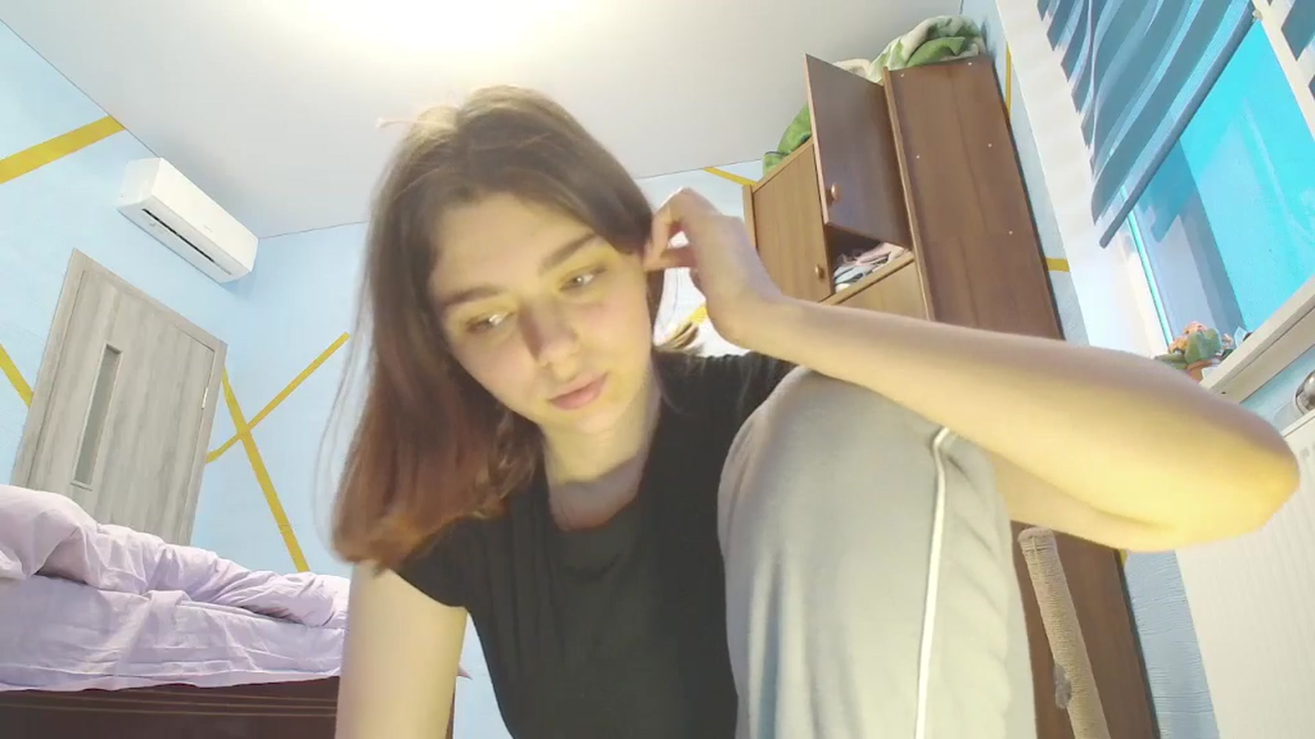 Gallery image thumbnail from Hot_Weells's myfreecams stream on, 10/13/2025, 15:16 image 14 of 20