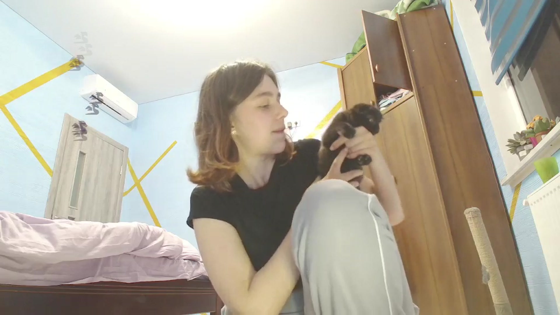Gallery image thumbnail from Hot_Weells's myfreecams stream on, 10/13/2025, 15:55 image 14 of 20