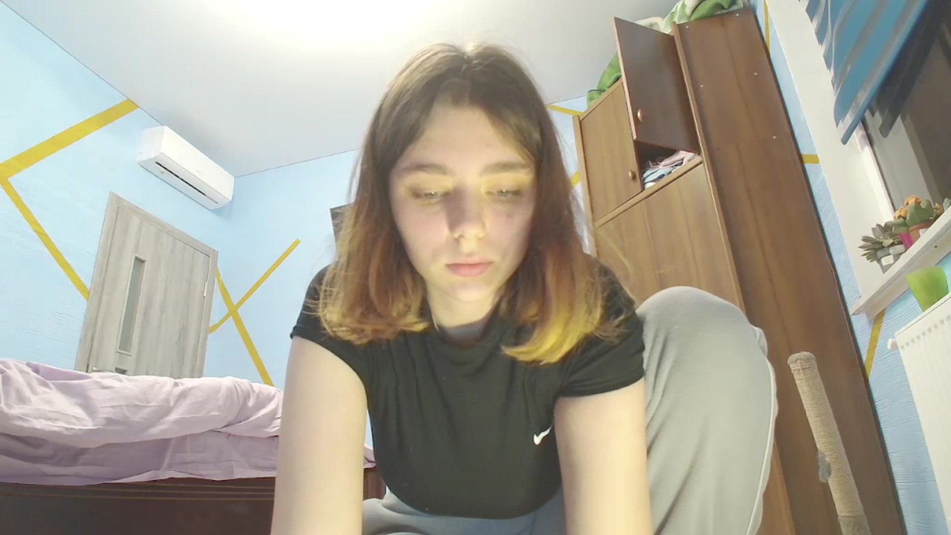 Gallery image thumbnail from Hot_Weells's myfreecams stream on, 10/13/2025, 15:55 image 12 of 20