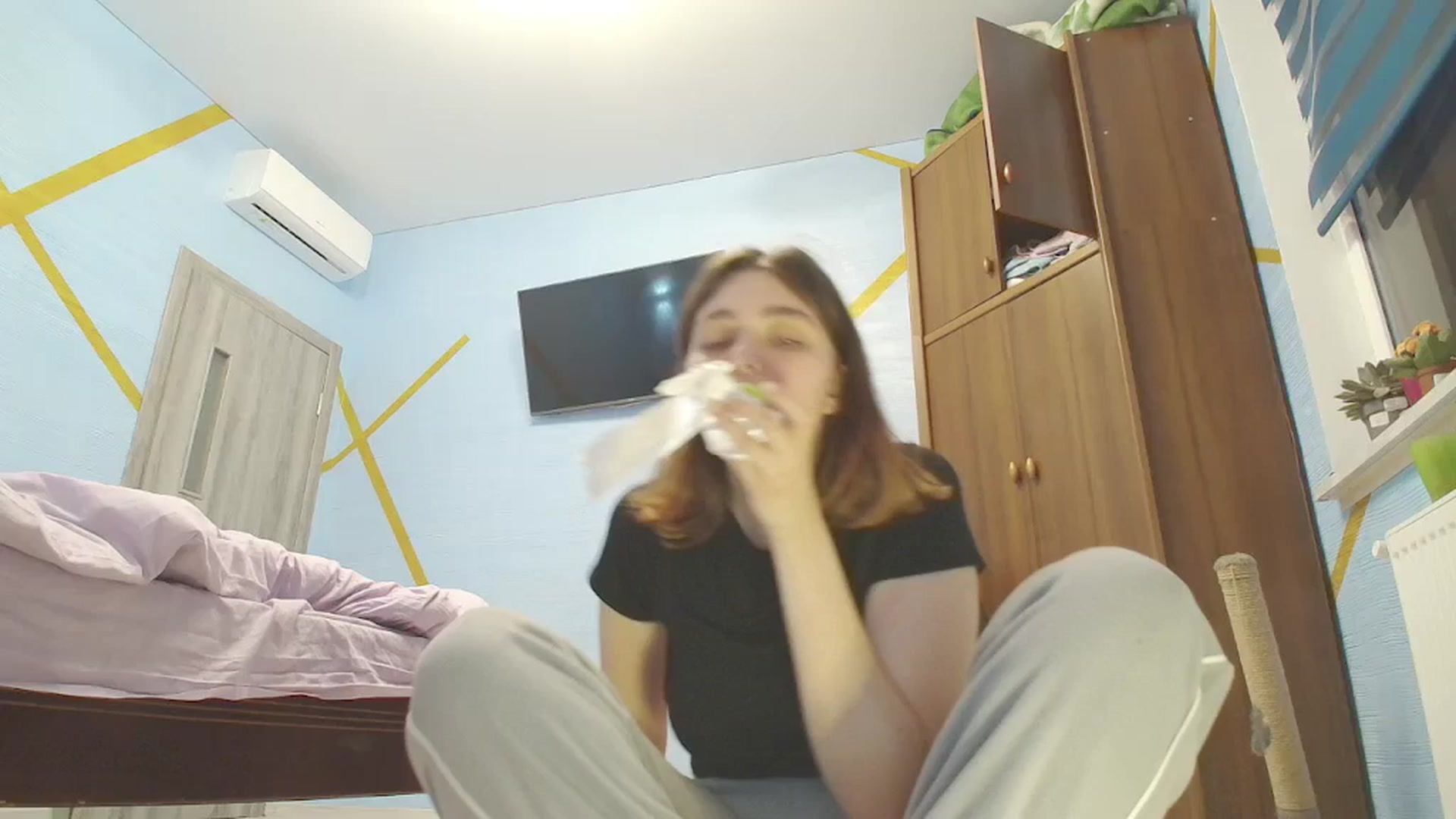 Gallery image thumbnail from Hot_Weells's myfreecams stream on, 10/13/2025, 15:55 image 1 of 20