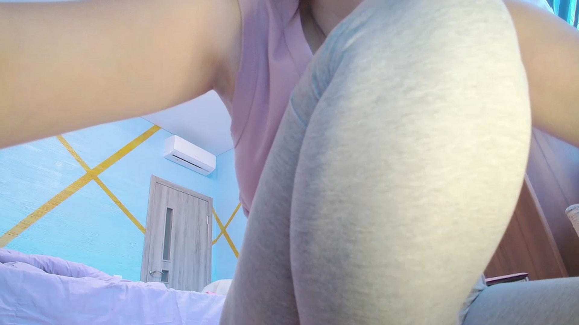 Gallery image thumbnail from Hot_Weells's myfreecams stream on, 10/18/2025, 13:26 image 4 of 20