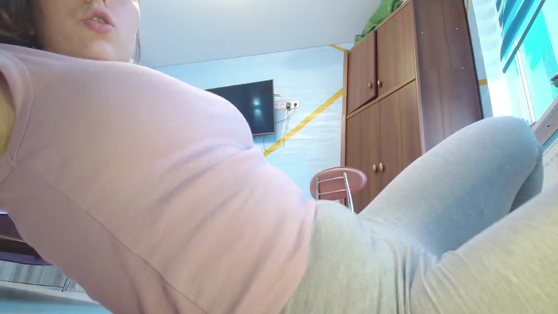 Gallery image thumbnail from Hot_Weells's myfreecams stream on, 10/18/2025, 13:26 image 17 of 20