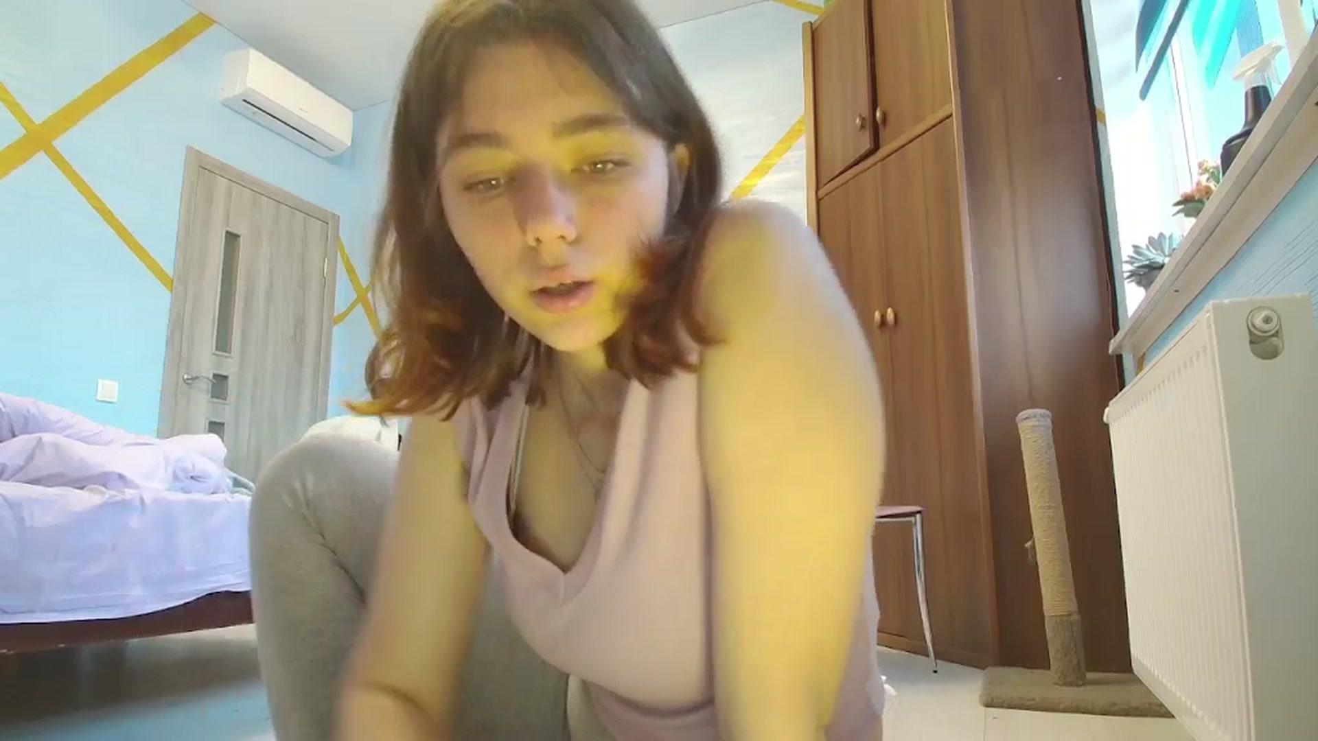 Gallery image thumbnail from Hot_Weells's myfreecams stream on, 10/18/2025, 14:14 image 9 of 20