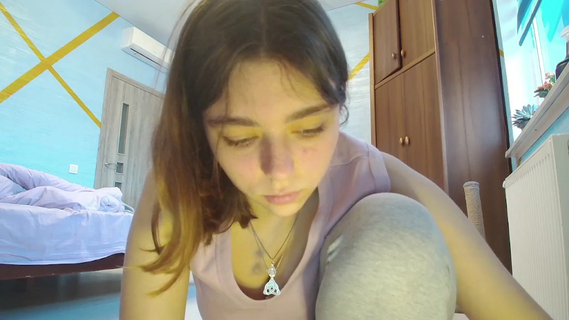 Gallery image thumbnail from Hot_Weells's myfreecams stream on, 10/18/2025, 14:14 image 13 of 20