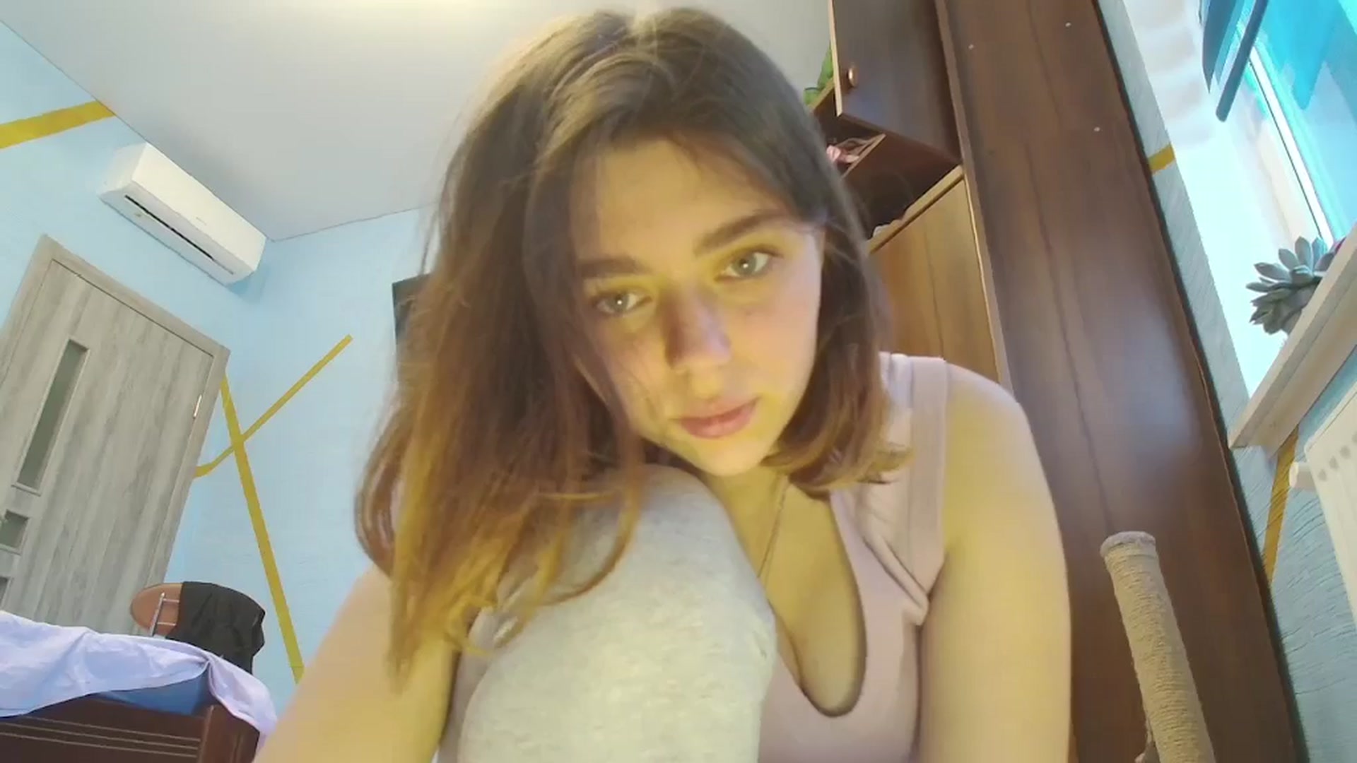 Gallery image thumbnail from Hot_Weells's myfreecams stream on, 10/19/2025, 14:42 image 15 of 20
