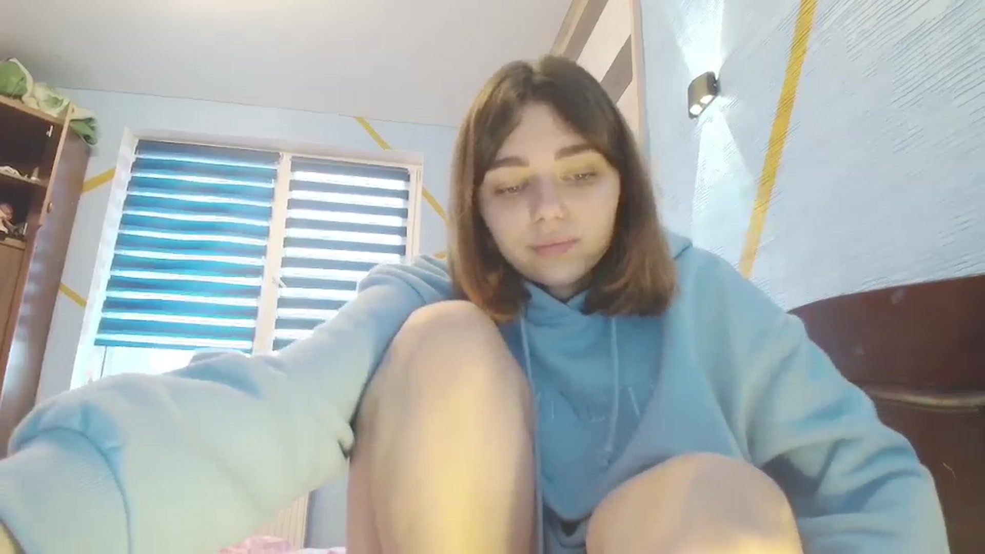Gallery image thumbnail from Hot_Weells's myfreecams stream on, 11/05/2025, 10:39 image 13 of 20