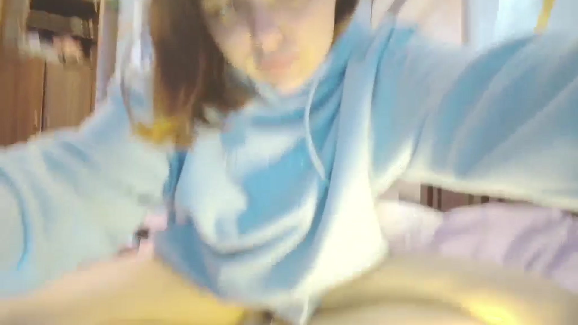 Gallery image thumbnail from Hot_Weells's myfreecams stream on, 11/05/2025, 10:39 image 6 of 20