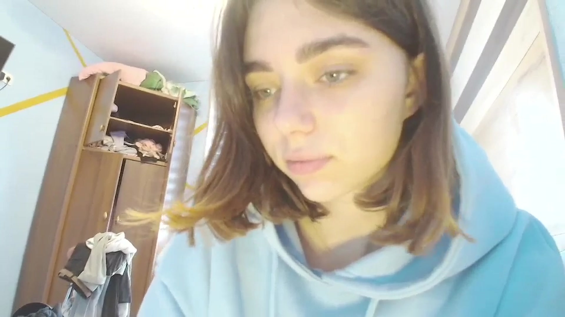 Gallery image thumbnail from Hot_Weells's myfreecams stream on, 11/05/2025, 11:40 image 10 of 20