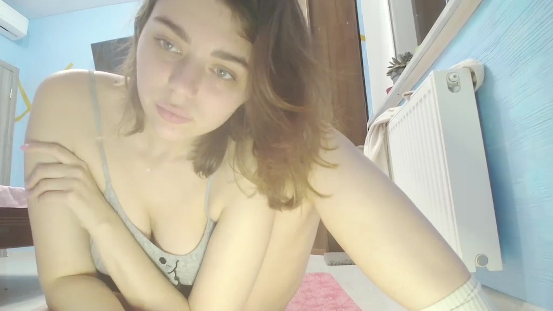 Gallery image thumbnail from Hot_Weells's myfreecams stream on, 11/15/2025, 18:31 image 11 of 20
