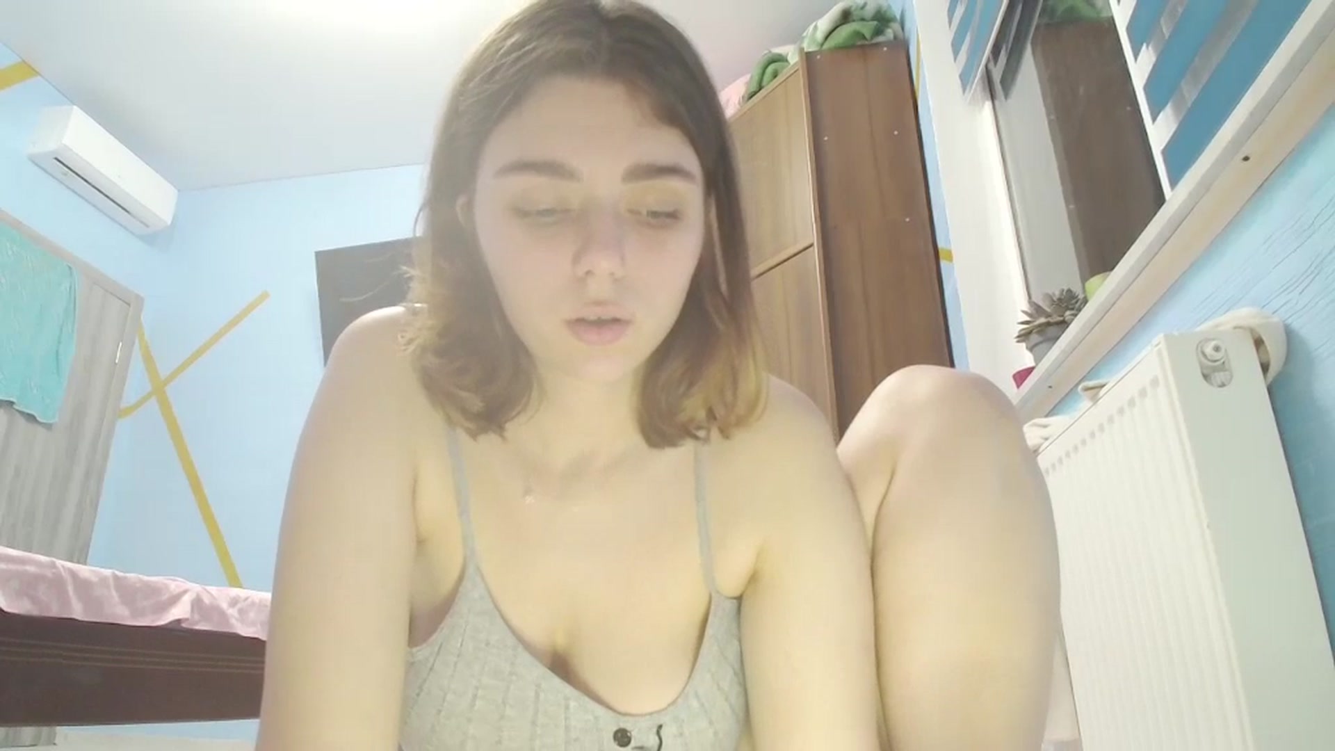 Gallery image thumbnail from Hot_Weells's myfreecams stream on, 11/15/2025, 18:31 image 18 of 20